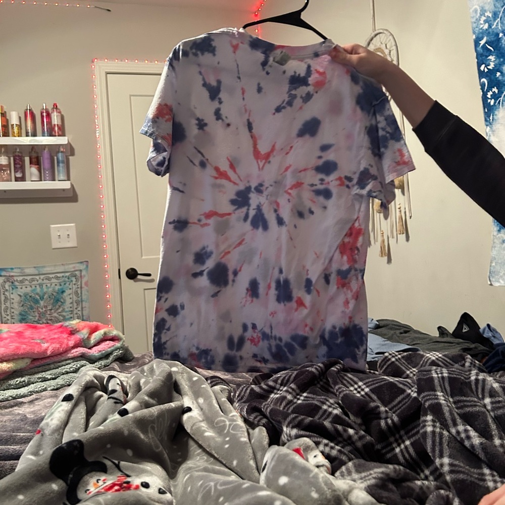 Tie dye t shirt.